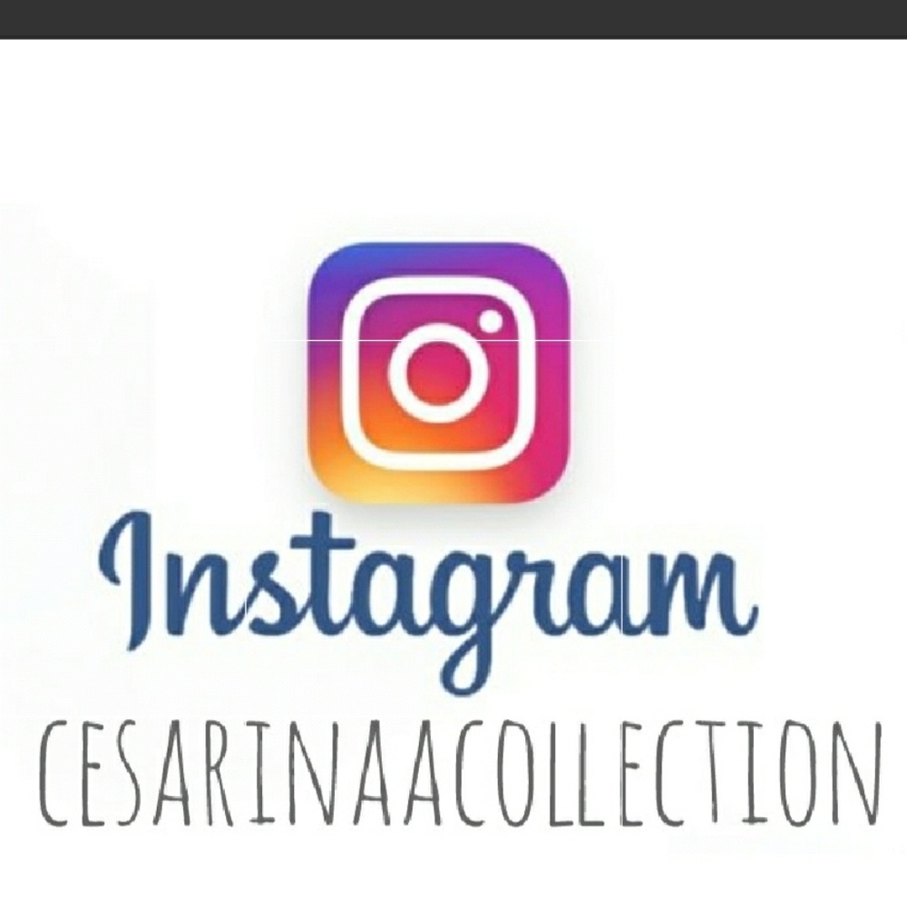 MARACAS- Laced up Bohemian Puff Sleeves Crop Top - Picture 7 of 8